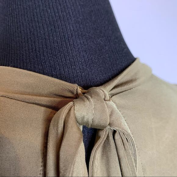 ASOS olive army green tan cold shoulder sleeve top size 0 - Picture 9 of 14